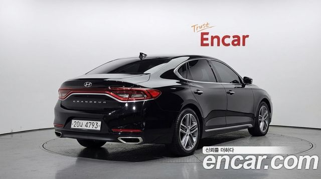 Hyundai Grandeur (IG) 2.4 Premium Special 2019 — фото 2