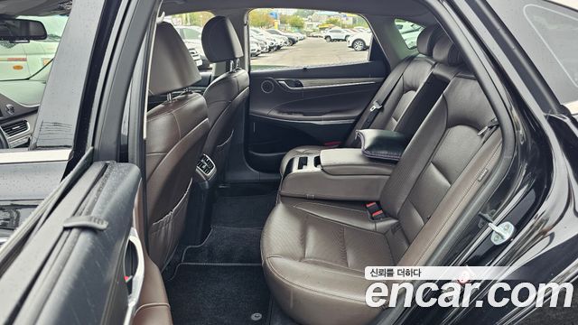 Hyundai Grandeur (IG) 2.4 Premium Special 2019 — фото 12