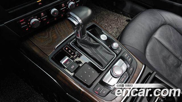 Audi A6 40 TFSI Quattro Dynamic C7 2015 — фото 9