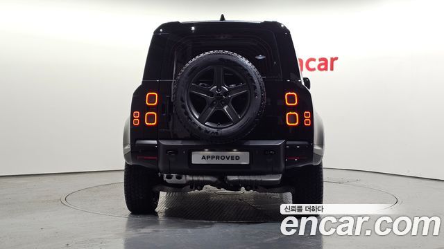 Land Rover Defender (L663) 110 D250 X-Dynamic SE 2026 — фото 6