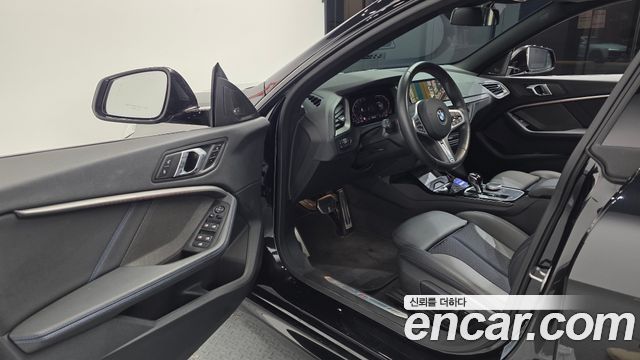 BMW 2 Series Gran Coupe (F44) 220i M Sports 2024 — фото 10
