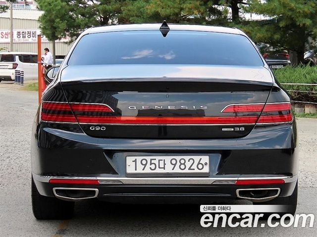 Genesis G90 3.8 AWD Premium Luxury 2019 — фото 4