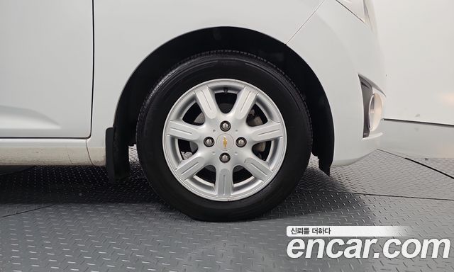 Chevrolet Spark LS Star 2012 — фото 21