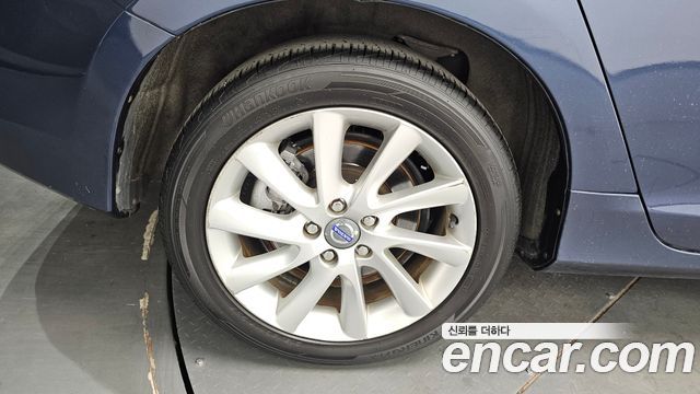 Volvo S60 D2 2nd 2015 — фото 5