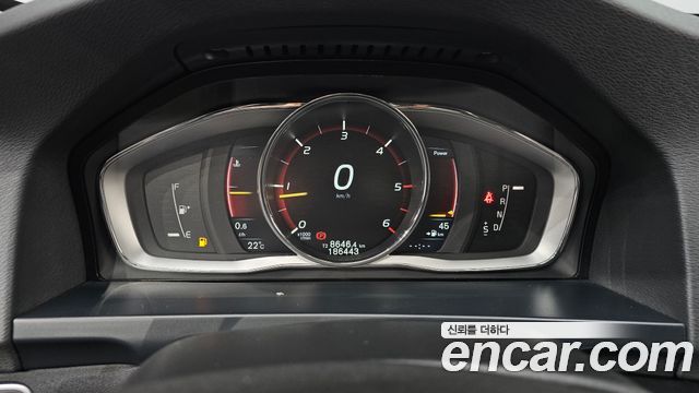 Volvo S60 D2 2nd 2015 — фото 8