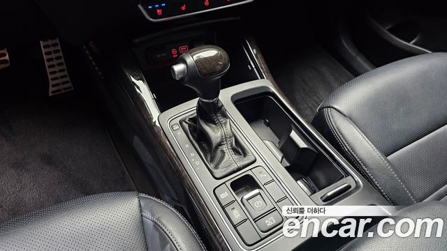 Kia Sorento Diesel 2.0 2WD Noblesse 2017 — фото 9