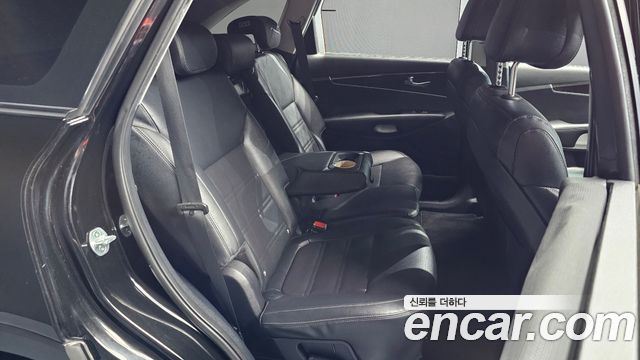 Kia Sorento Diesel 2.0 2WD Noblesse 2017 — фото 11
