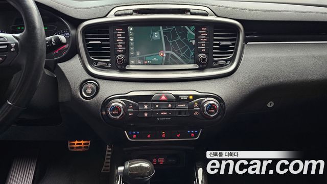 Kia Sorento Diesel 2.0 2WD Noblesse 2017 — фото 14