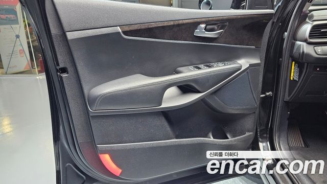 Kia Sorento Diesel 2.0 2WD Noblesse 2017 — фото 24