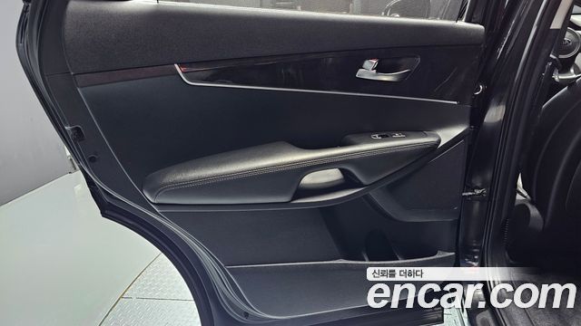 Kia Sorento Diesel 2.0 2WD Noblesse 2017 — фото 25