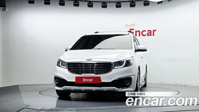 Kia Carnival 9-seater Noblesse 2017 — фото 3