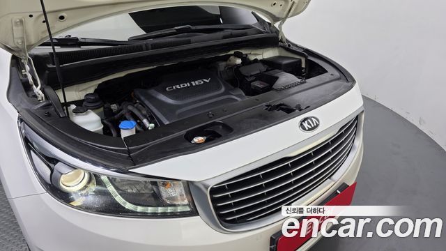 Kia Carnival 9-seater Noblesse 2017 — фото 6