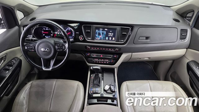 Kia Carnival 9-seater Noblesse 2017 — фото 7
