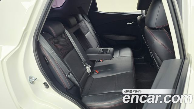 KG Mobility (SsangYong) Tivoli Air Diesel IX 2WD 2019 — фото 11