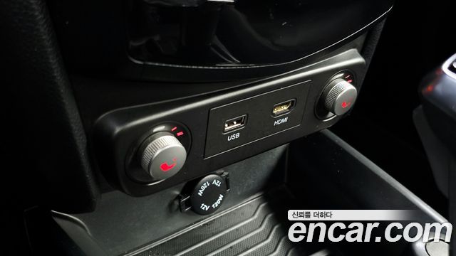 KG Mobility (SsangYong) Tivoli Air Diesel IX 2WD 2019 — фото 13