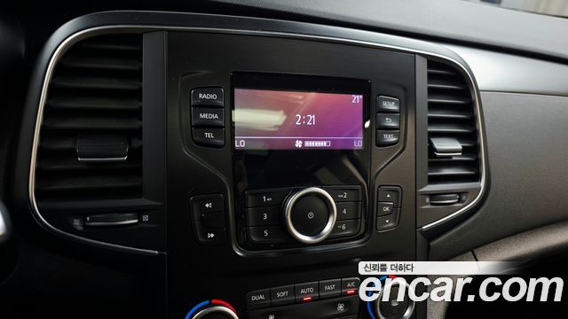 Renault Korea SM6 2.0 GDe SE 2017 — фото 14
