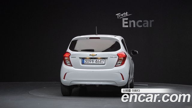 Chevrolet Spark Premier 2022 — фото 4
