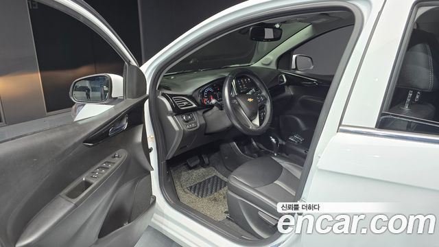 Chevrolet Spark Premier 2022 — фото 10
