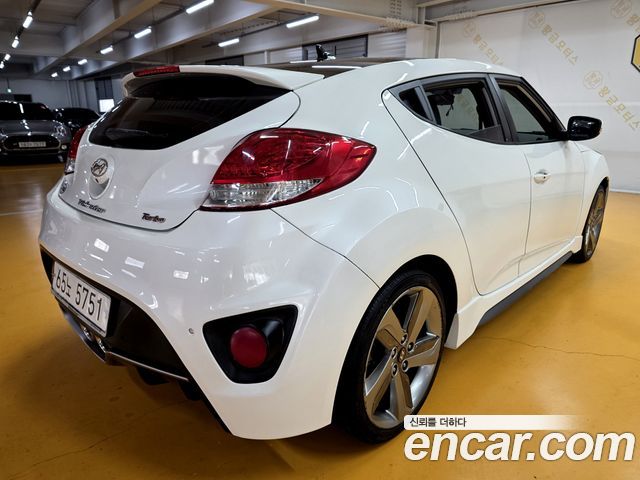 Hyundai Veloster Turbo D Spec 2015 — фото 22