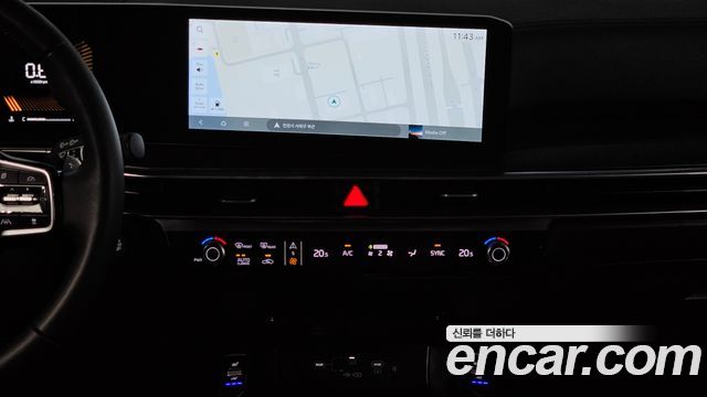 Kia Sorento (IV) Gasoline 2.5T 2WD Prestige 2024 — фото 13