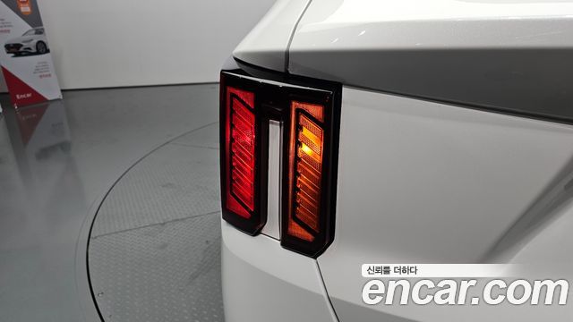 Kia Sorento (IV) Gasoline 2.5T 2WD Prestige 2024 — фото 23