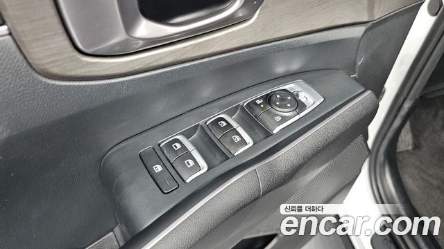 Kia Sorento (IV) Gasoline 2.5T 2WD Prestige 2024 — фото 28