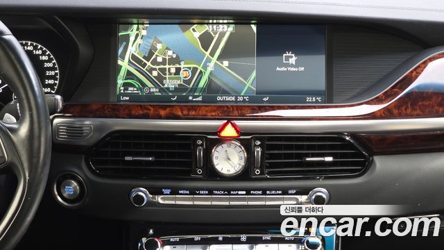 Genesis EQ900 3.8 GDI AWD Premium Luxury 2016 — фото 14