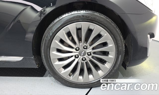 Genesis EQ900 3.8 GDI AWD Premium Luxury 2016 — фото 21