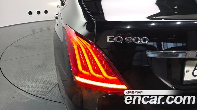 Genesis EQ900 3.8 GDI AWD Premium Luxury 2016 — фото 23