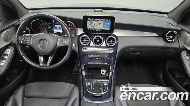 Mercedes-Benz GLC-Class (X253) GLC300 4MATIC AMG Line Coupe 2019 — фото 7