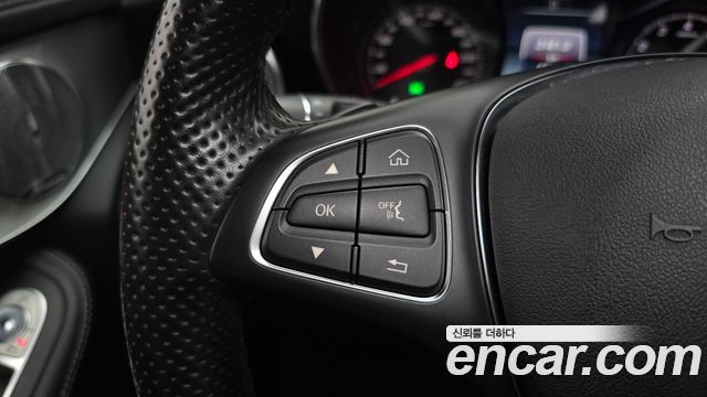 Mercedes-Benz GLC-Class (X253) GLC300 4MATIC AMG Line Coupe 2019 — фото 19