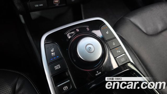 Kia Niro Plus Air 2023 — фото 9