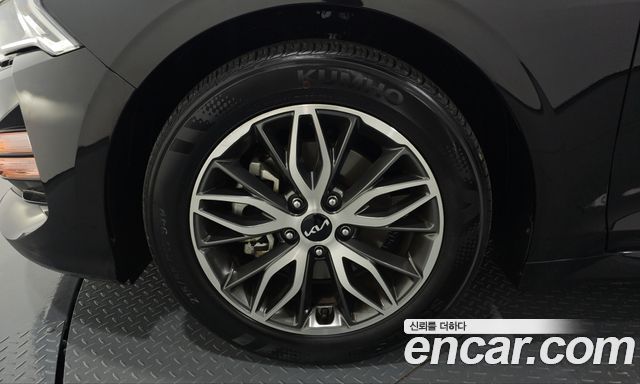 Kia K5 (III) 2.0 Prestige 2023 — фото 5