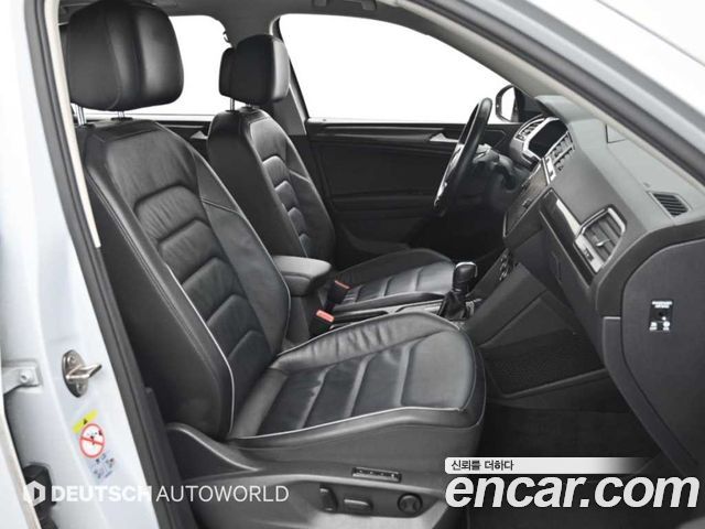 Volkswagen Tiguan Allspace 2.0 TDI Prestige 2018 — фото 10