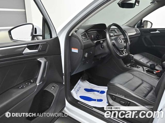 Volkswagen Tiguan Allspace 2.0 TDI Prestige 2018 — фото 15