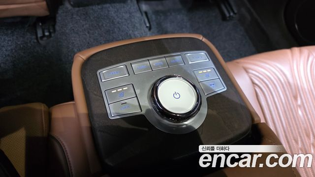 Genesis G80 (RG3) Gasoline 2.5 Turbo AWD 2024 — фото 19