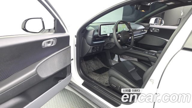Hyundai Ioniq 6 Long Range Exclusive + 2025 — фото 10
