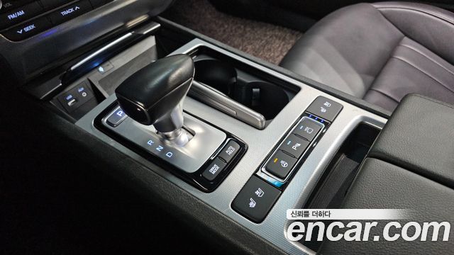 Genesis G80 2.2D Premium Luxury 2018 — фото 9