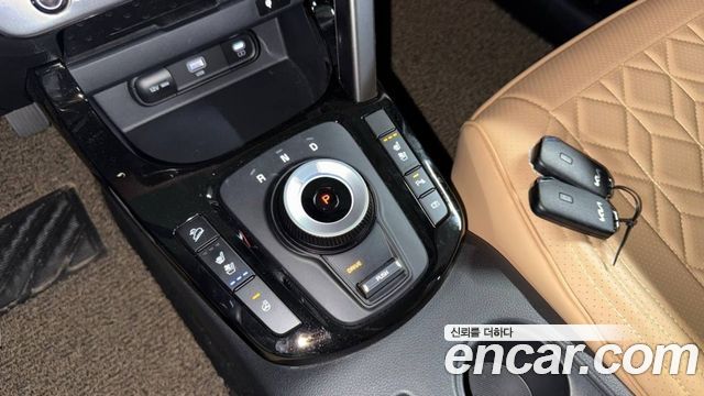 Kia Seltos Gasoline 1.6 Turbo 2WD Signature 2025 — фото 9