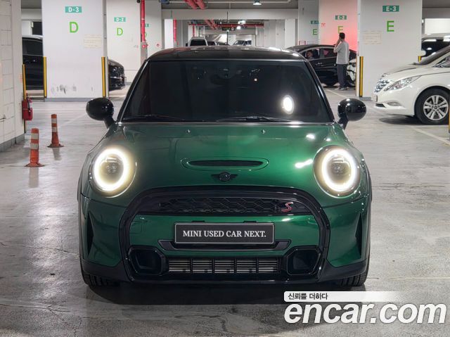 MINI Cooper S Classic Launch Pack Third Generation 2022 — фото 2