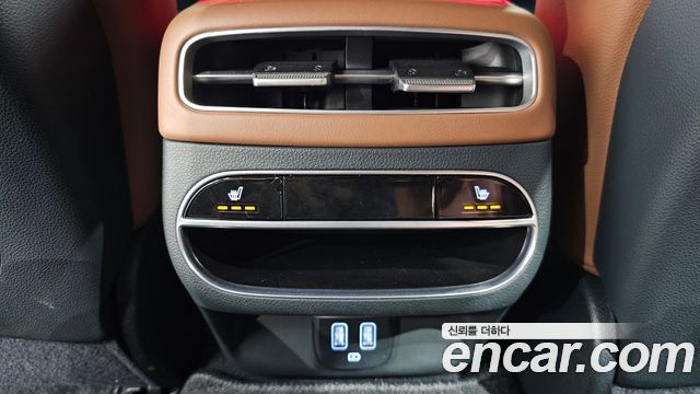 Genesis GV70 2.5T Gasoline AWD 2021 — фото 35