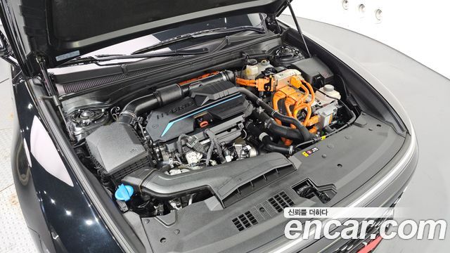 Hyundai Grandeur Hybrid (GN7) Premium 2023 — фото 6