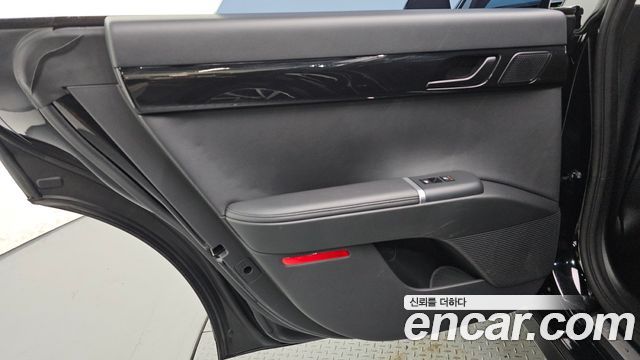 Hyundai Grandeur Hybrid (GN7) Premium 2023 — фото 25