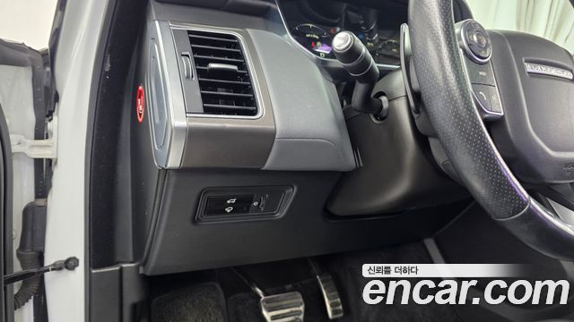 Land Rover Range Rover Sport (II) 3.0 SC HSE Dynamic 2015 — фото 16