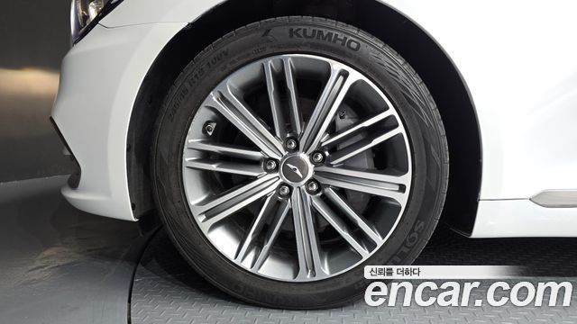 Genesis G80 3.3 GDI AWD Luxury 2020 — фото 5