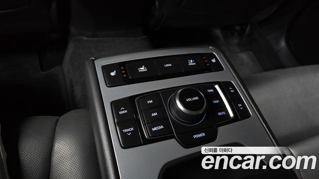 Genesis G80 3.3 GDI AWD Luxury 2020 — фото 17