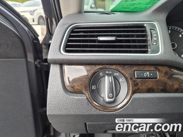 Volkswagen Passat 2.0 TDI B7 2015 — фото 19