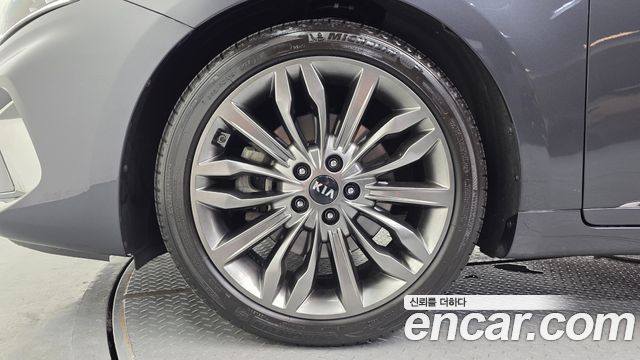 Kia K7 Premier 2.5 GDI X Edition 2020 — фото 5