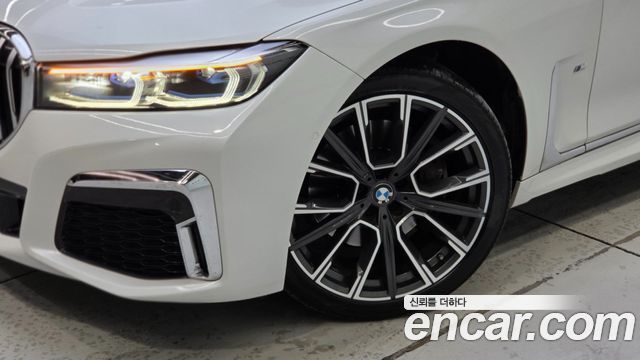 BMW 7 Series (G11) 740Li xDrive M Sport Package 2021 — фото 3