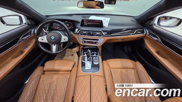 BMW 7 Series (G11) 740Li xDrive M Sport Package 2021 — фото 6